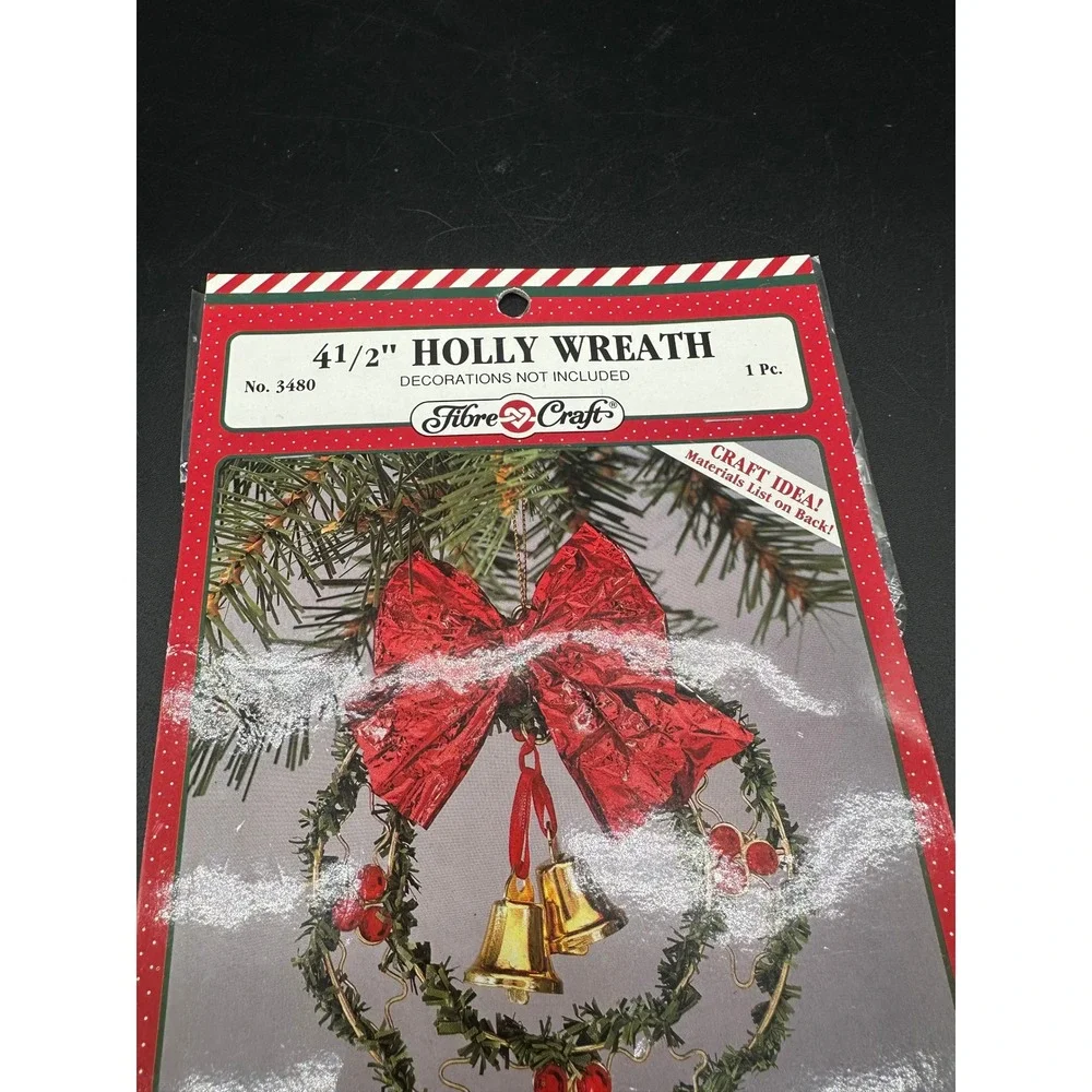Vintage Fibre Craft Mini Holly Wreath Kit‎ 4.5in Christmas DIY Holiday Craft
